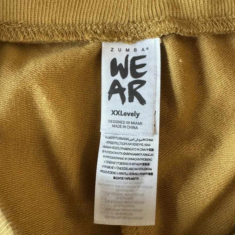 NWT Zumba Golden Ticket Sweat Shorts Pink Logo Drawstring Pockets 2XL